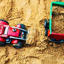 Jucarii pentru activitati in aer liber